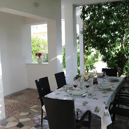 Ilma Apartman Trogir