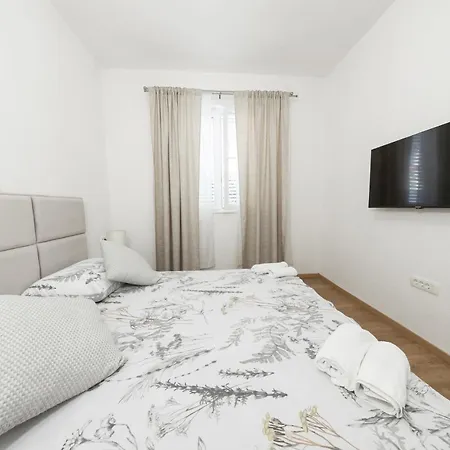 Ilma Apartment *