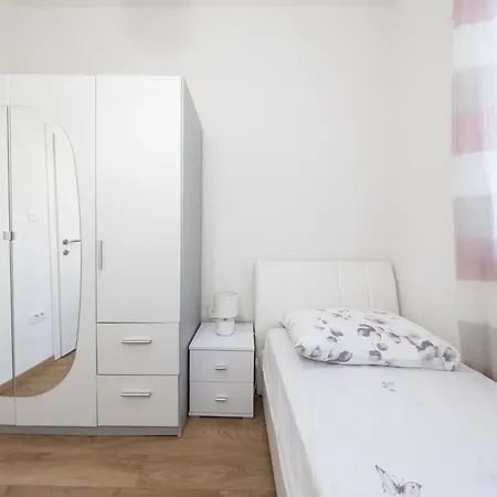 Apartment Ilma Trogir